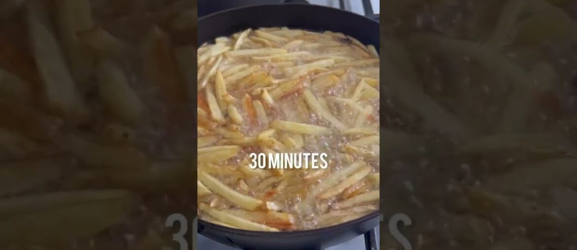 Easiest Ever French Fries Recipe – No Peeling, Soaking or Thermometer Needed! Easiest Ever French Fries Recipe - No Peeling, Soaking or Thermometer Needed!