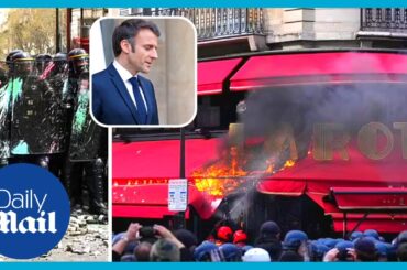 France pension protesters set fire to Macron's favoured La Rotonde bistro in Paris