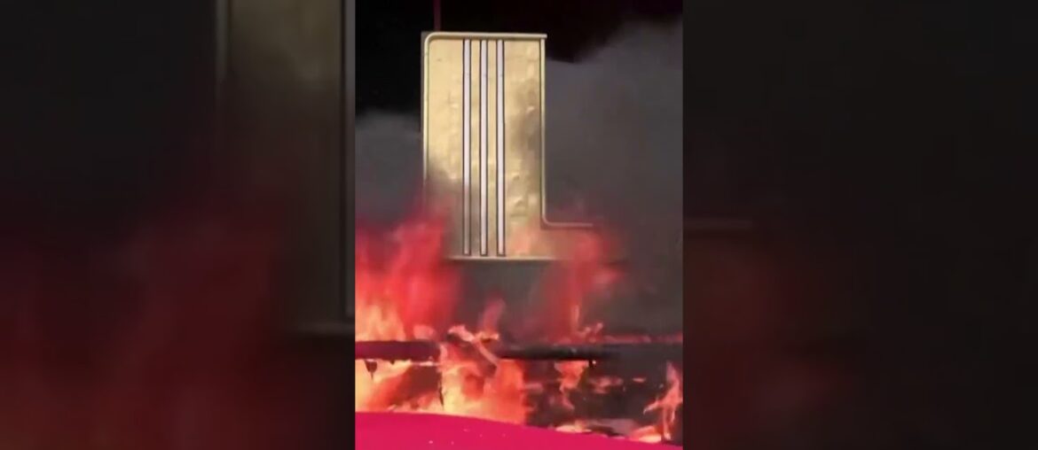 French protesters set Macron's favourite restaurant on fire