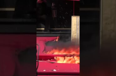 France: protesters torch one of Macron's favorite restaurants