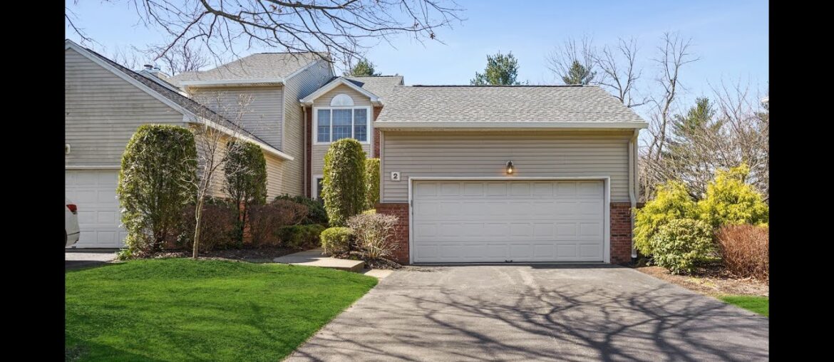 2 Varick Way Roseland, NJ | ColdwellBankerHomes.com