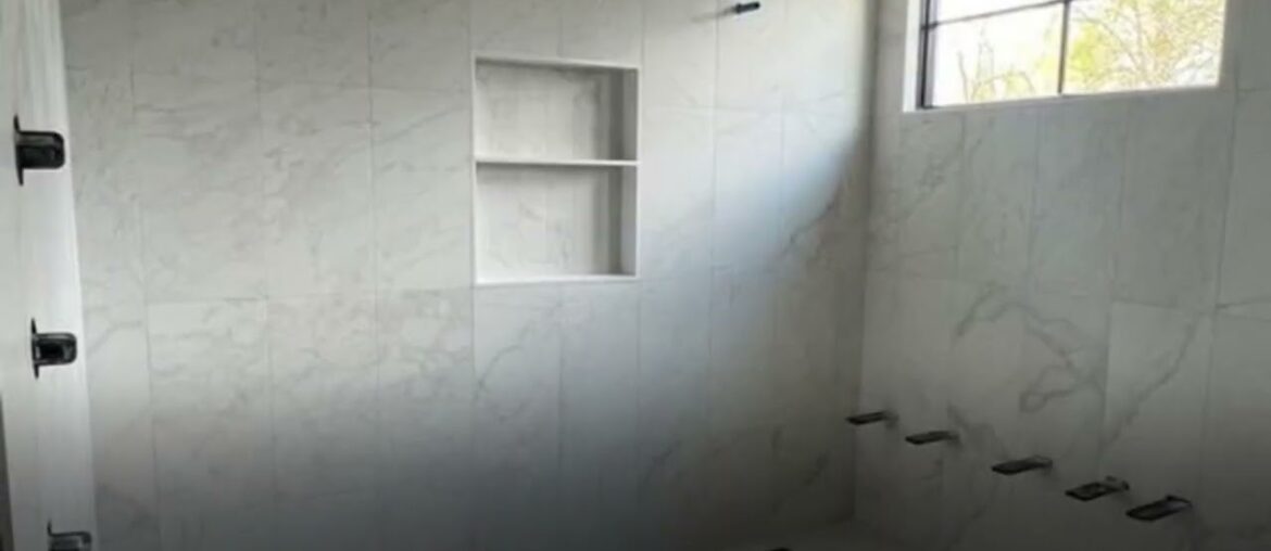 5820 Lenox Road, Bethesda, MD 20817