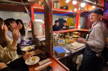 French-born chef’s Mouth-Watering Street Food in Japan: A Line Around the Block! | Yatai