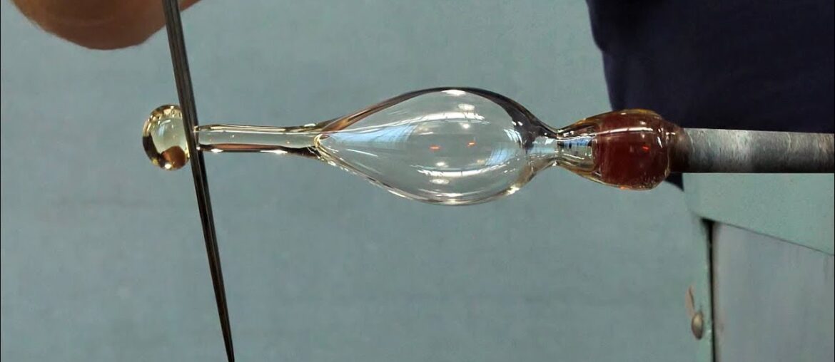 French Pulled-Stem Wineglass | Techniques of Renaissance Venetian-Style Glassworking French Pulled-Stem Wineglass | Techniques of Renaissance Venetian-Style Glassworking