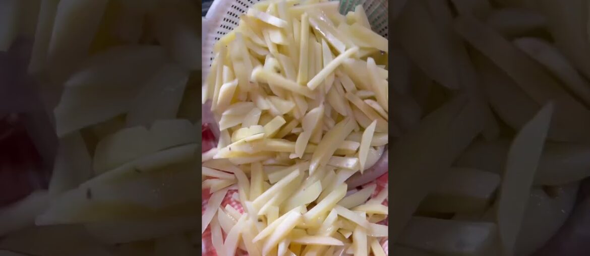 Tasty French fries’s recipe. #youtubeshorts #youtube #shortvideo #shorts #viral #frenchfries #food