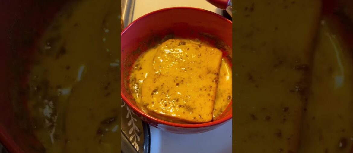 Banana French toast #cooking #food #subscribe #viral #yum