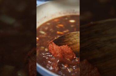 Get ready to experience the ULTIMATE in French comfort FOOD with this Beef Bourguignon recipe.