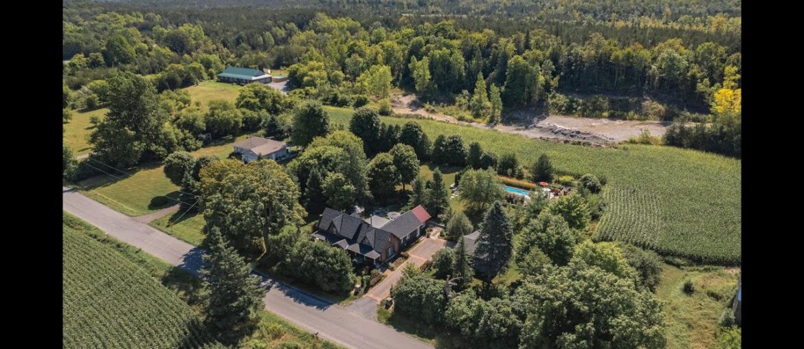 1509 Victoria Rd. Prince Edward County