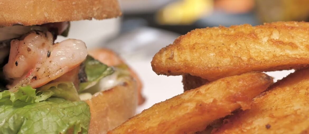 Shrimp Burger With French Fries | Karachi Foods Recipes Healthy | Pakistani Foods | FOODHOLIC