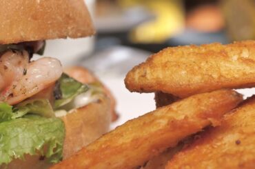 Shrimp Burger With French Fries | Karachi Foods Recipes Healthy | Pakistani Foods | FOODHOLIC