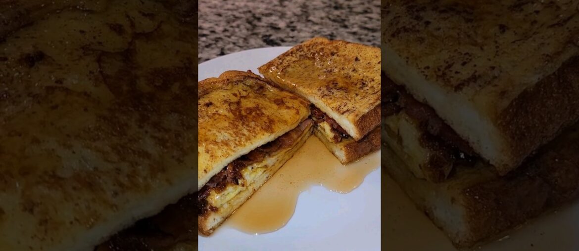 French toast bacon and egg sandwich!#shorts #breakfast #cooking #foodie #recipe