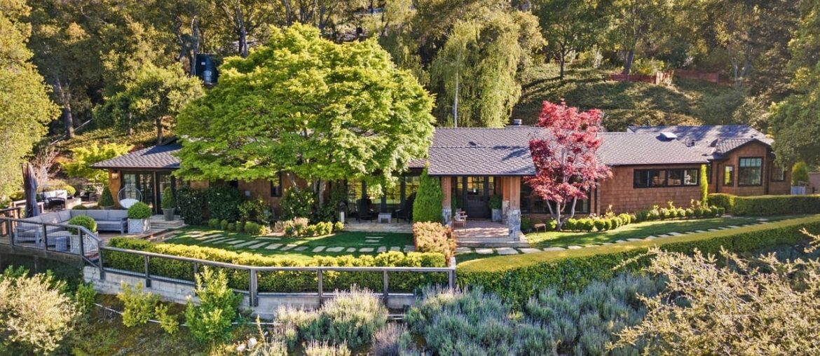 15725 Peach Hill Road, Saratoga, CA