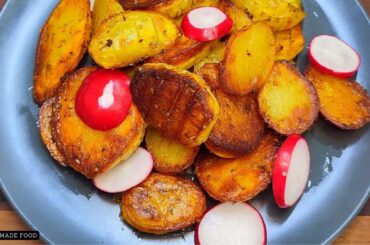 Best potatoes recipe homemade - Easy potatoes recipe baked in the oven! #homemadefood