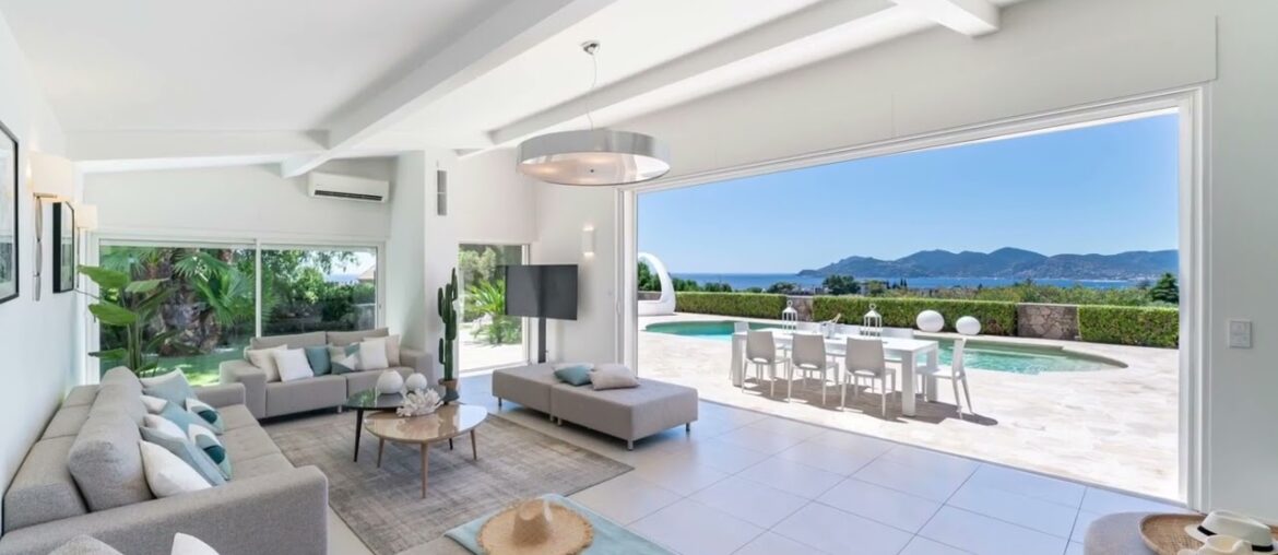 Dynamic Vacation Villa Rental in Cannes France @ExperienceTheFrenchRiviera