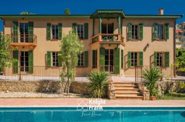 Historic property a few meters from the beach in a secure environment - Knight Frank French Riviera