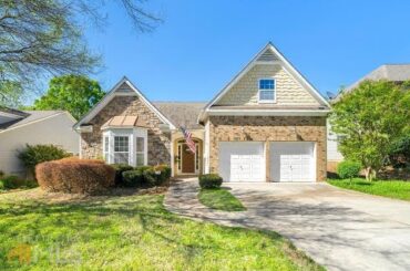 Residential for sale in Dallas, GA - 52 Longwood Crossing