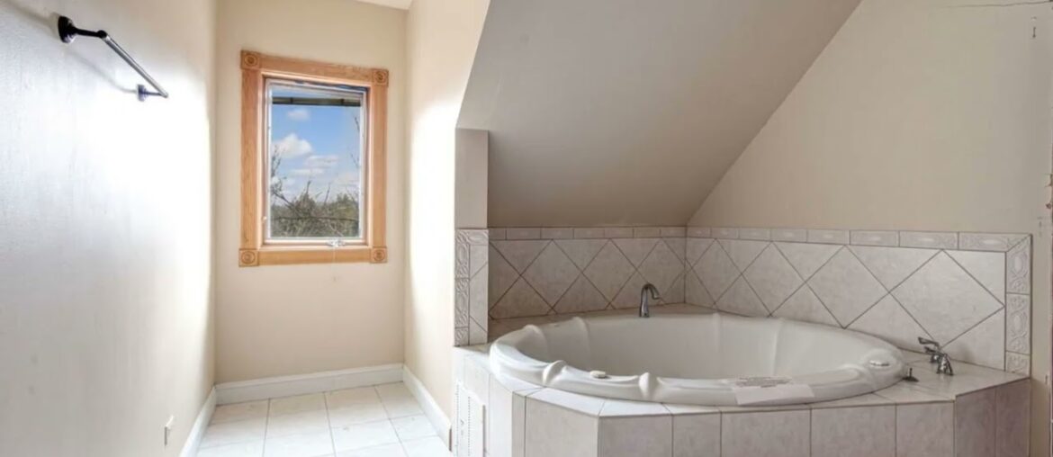 22531 Trillium Court, Barrington, IL 60010 22531 Trillium Court, Barrington, IL 60010