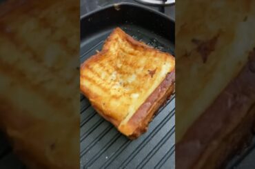 Bread French toast with honey | bread with honey | simple recipe | #frenchtoast | #breadrecipe |