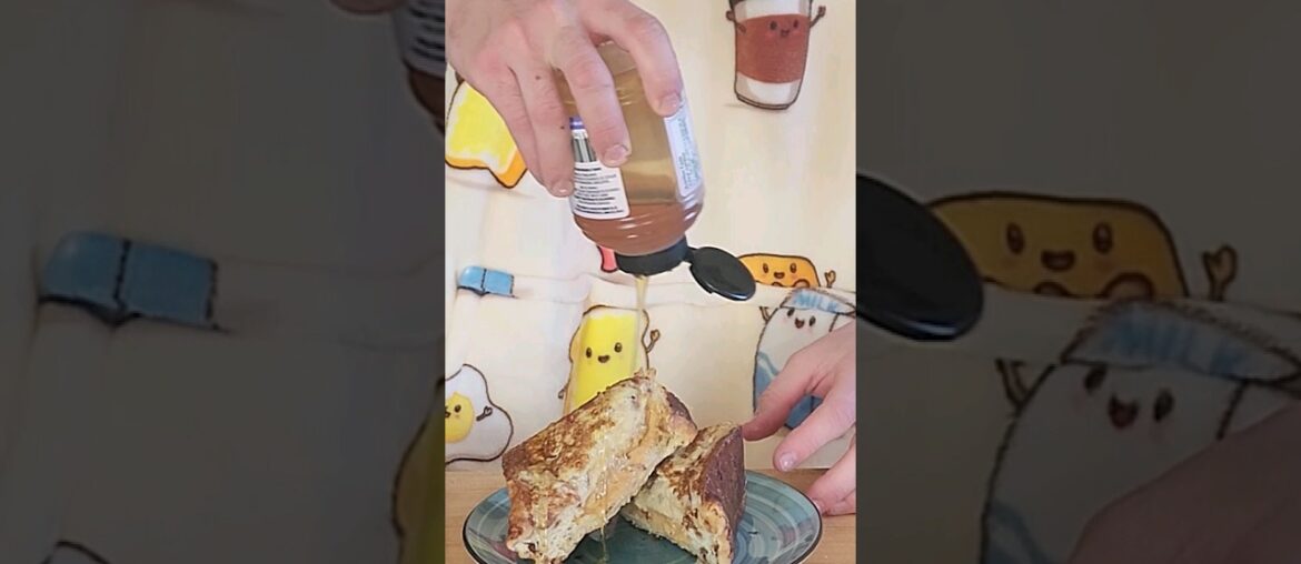 Stuffed French Toast #food #breakfast #shorts #edgareats #frenchtoast