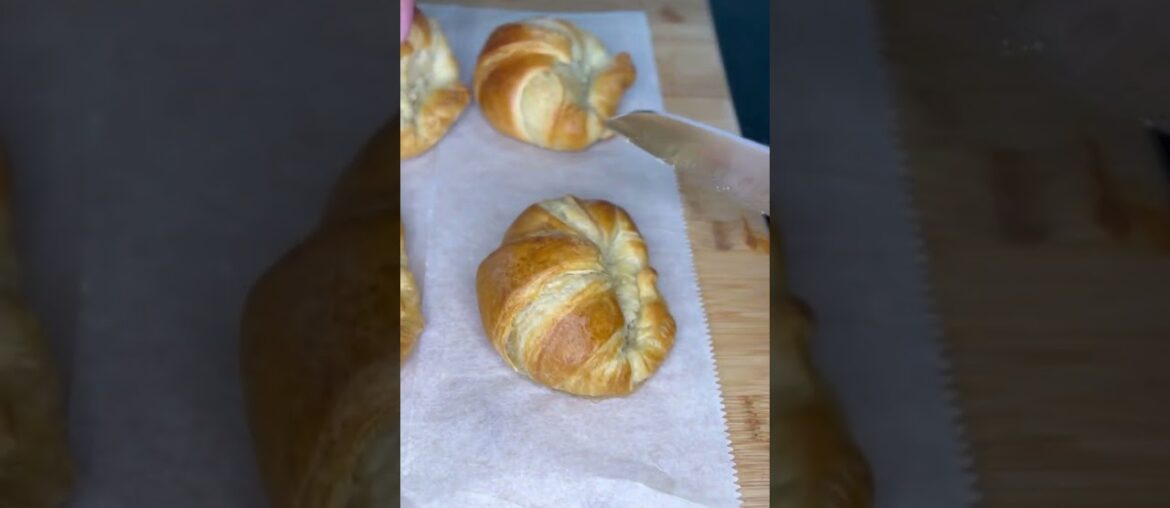 French Breakfast Croissants - Pre Proofed & Ready to Bake