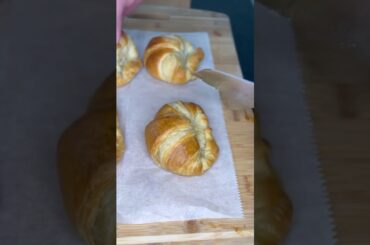 French Breakfast Croissants - Pre Proofed & Ready to Bake