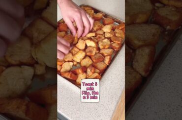 Monte Cristo French Toast Casserole bannngs. Full recipe at mainelyflour.com. #frenchtoast #brunch