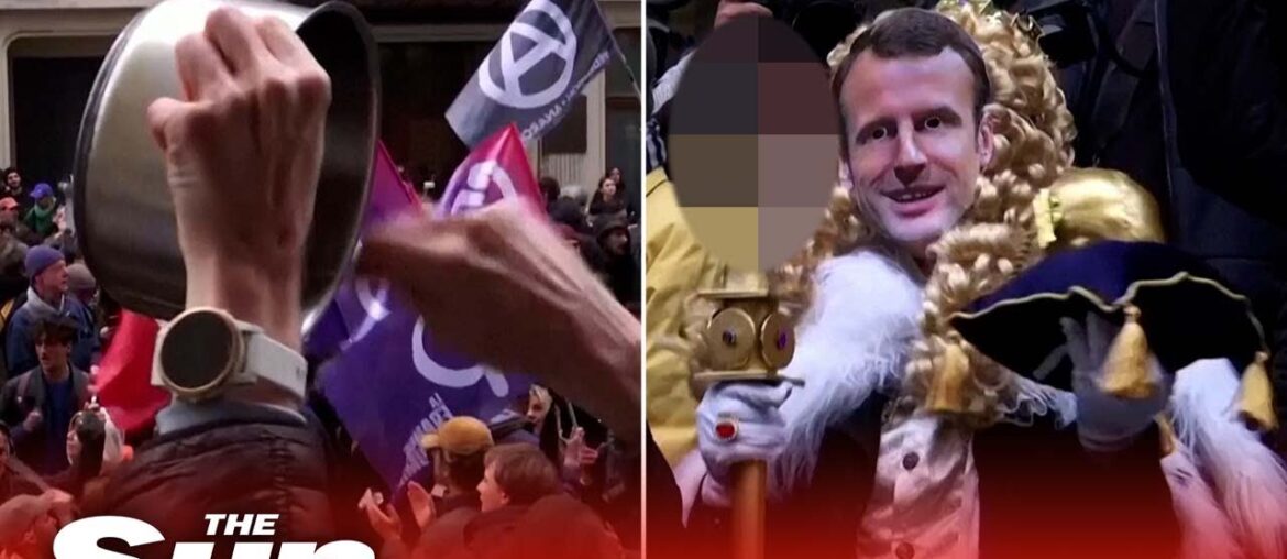 Protesters hit on pots and pans in Paris against France's Macron televised speech Protesters hit on pots and pans in Paris against France's Macron televised speech