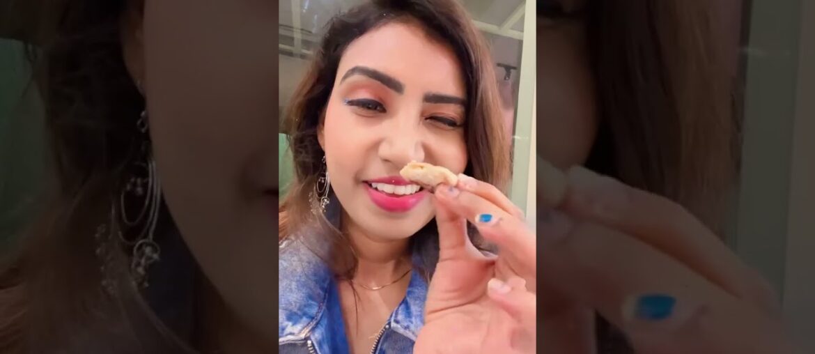 French food#shortsvideo #ytshorts #family #husbandwifecomedy #lunch #frenchfood