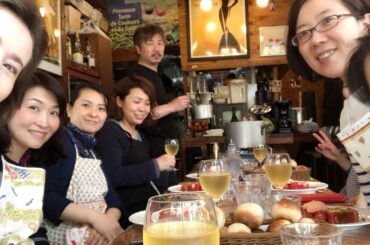 French Girl learns French Cuisine from a Japanese Chef!