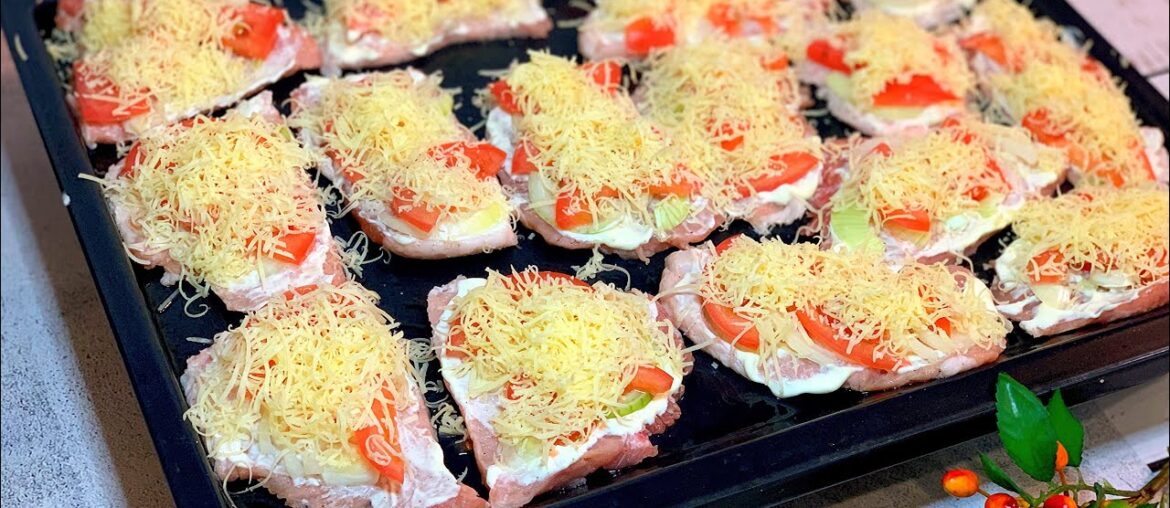 Long forgotten, but very tasty French recipe!!! Juicy meat with cheese, tomatoes and onions