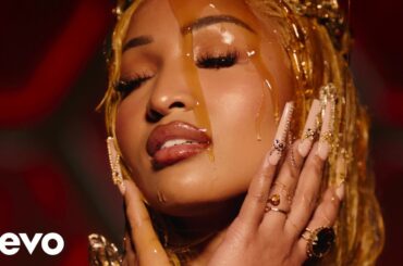 Shenseea - Curious (Official Music Video)
