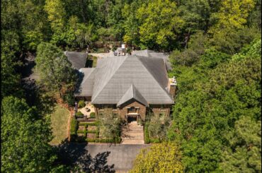 4408 Old Leeds Road, Mountain Brook, AL 35213 | Presented by Betsy French | Ray & Poynor Properties