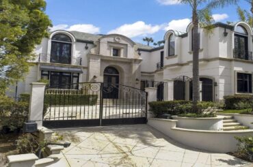 3352 CLERENDON RD, BEVERLY HILLS, CA Presented by Fred Nabati.