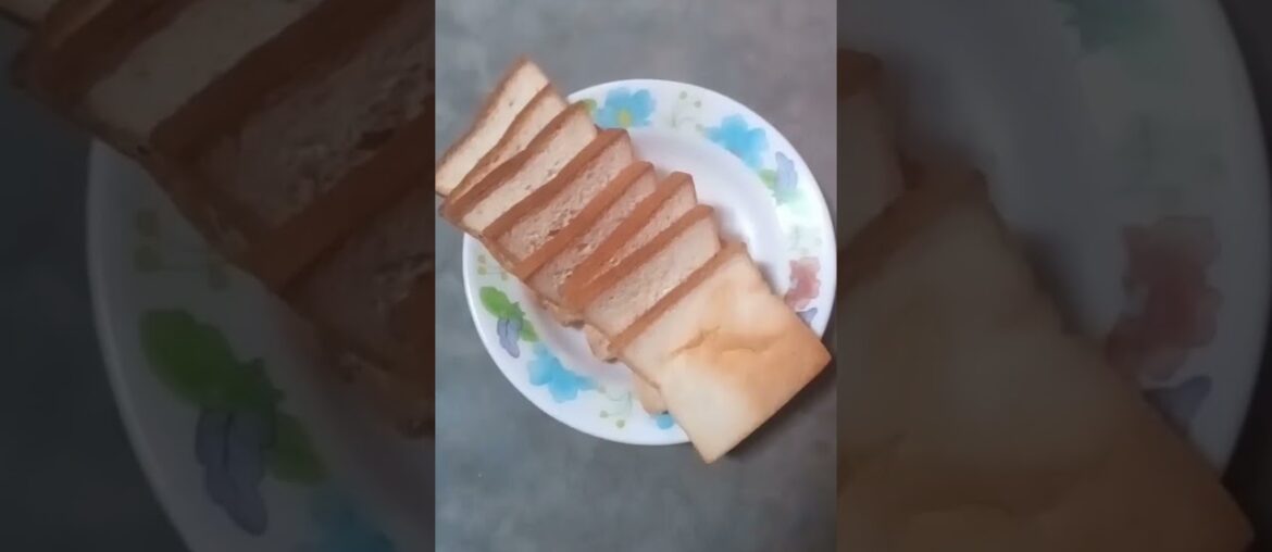 How to make easy "French Toast"#easy French Toast recipe #muntaha's kitchen #shorts