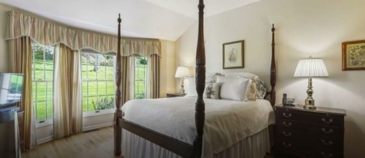 30 Pippins Way, Morristown, NJ 07960 30 Pippins Way, Morristown, NJ 07960