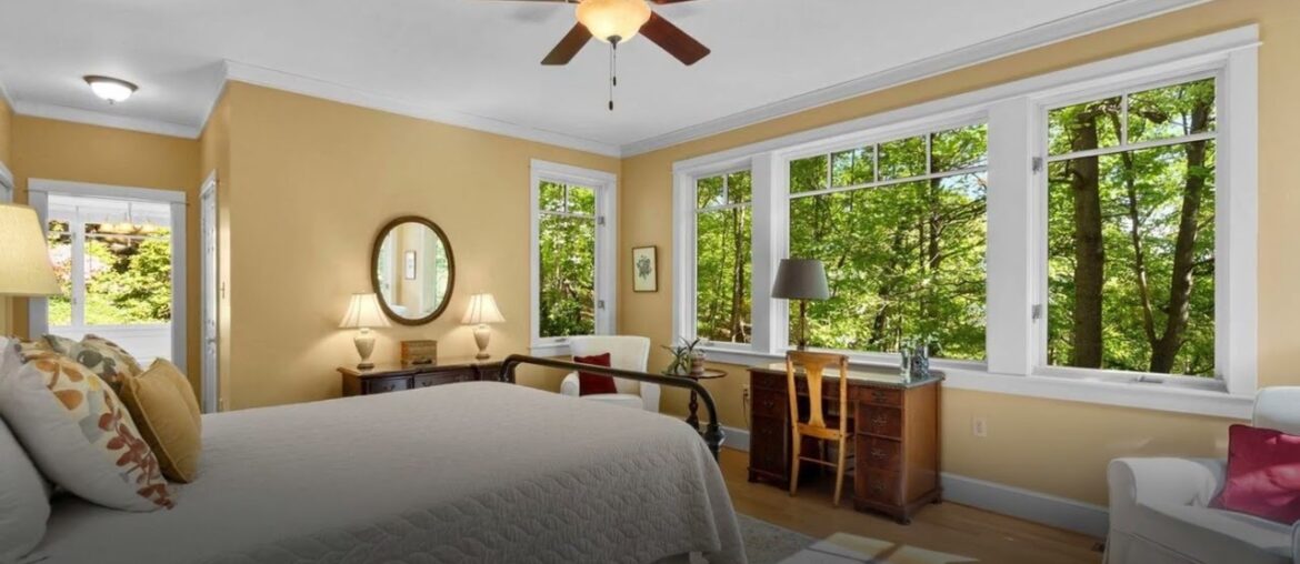 5802 Stonehouse Court, Frederick, MD 21702