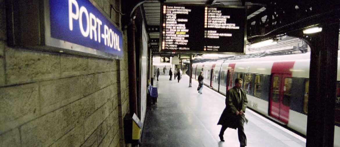 50 Graves Uncovered Near Paris Train Station 50 Graves Uncovered Near Paris Train Station