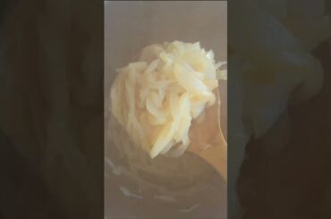 SIMPLE AF FRENCH ONION SOUP #frenchonionsoup #souprecipe #familyrecipes #shortsfood #shortsvideo #yt