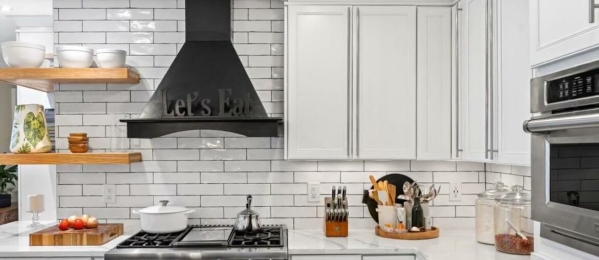 6 Larkspur Lane, Lawrenceville, NJ 08648 6 Larkspur Lane, Lawrenceville, NJ 08648