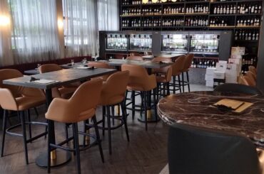 Wineology, Adelaide St in Brisbane