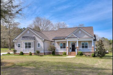 721 Riding Ridge Court in Goodsprings Plantation