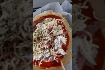Pizza maison. #food #cuisine #france #sorts #facile #astuce #cooking #foodculture #cuisinefood