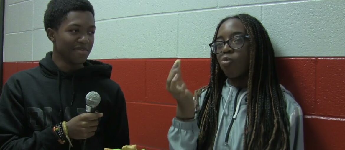 Blazers Try French Food