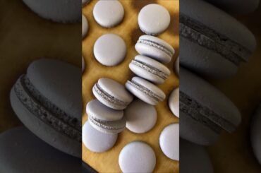 French meringue macarons #makronky #macarons #frenchmacaron #macaron