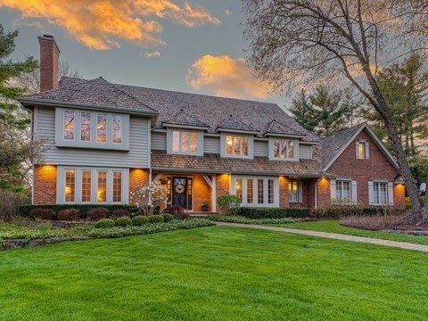 1001 Ashley Lane, Libertyville, IL, 60048 1001 Ashley Lane, Libertyville, IL, 60048