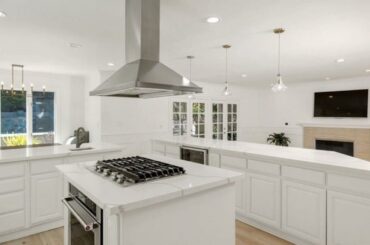 1028 10th Street, Manhattan Beach, CA 90266