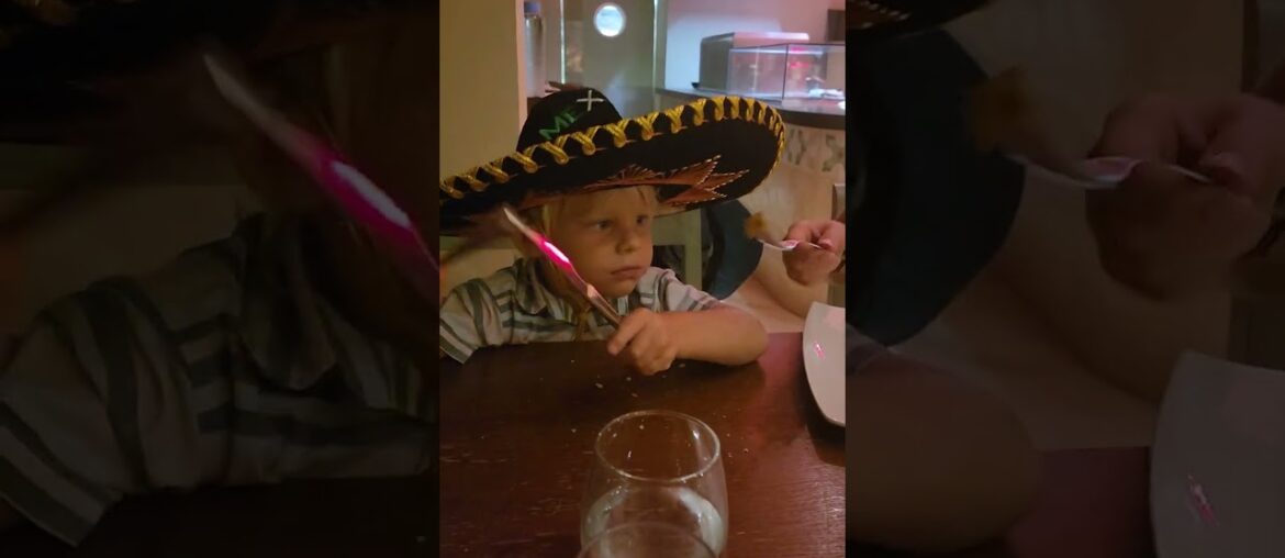 Happy 4 years Birthday Benjamin! Happy 4 years Birthday Benjamin!