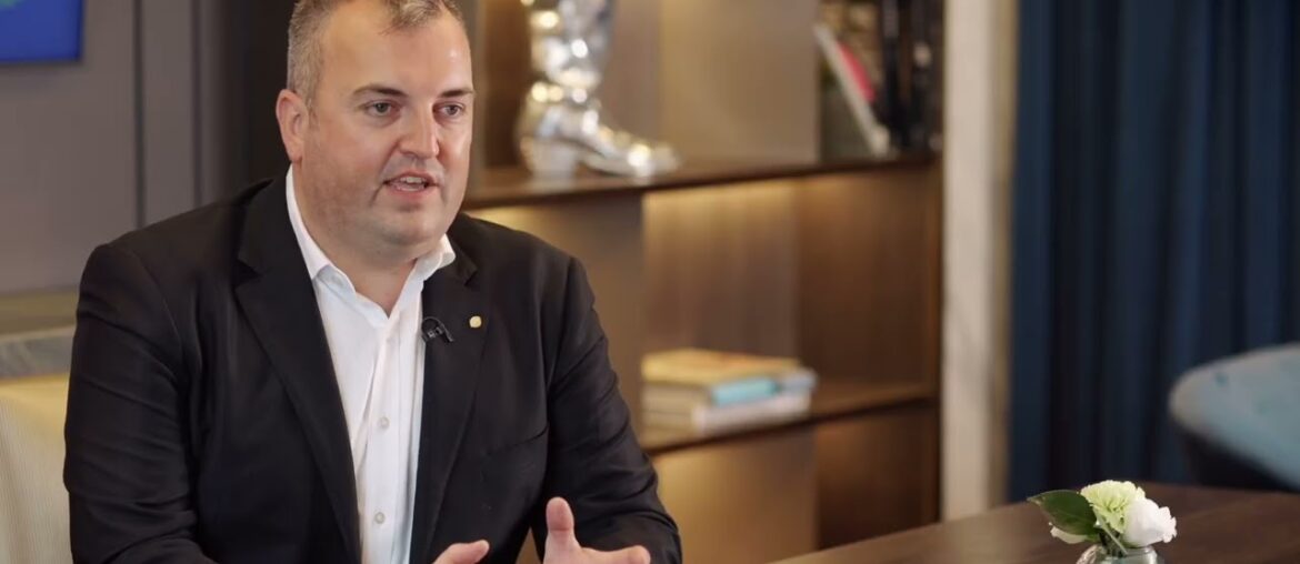 Hear from our team about why you should come and join us at InterContinental Sydney Double Bay. Hear from our team about why you should come and join us at InterContinental Sydney Double Bay.