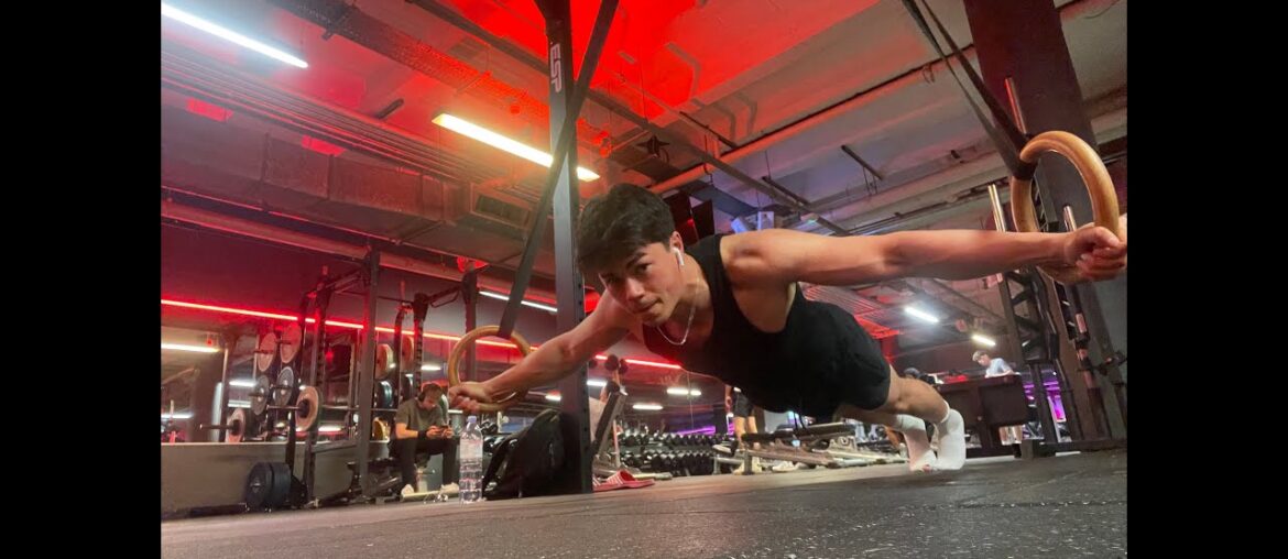 VLOG #2 - Arguing with Protesters