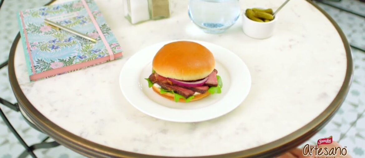 Bring the Bistro Home with Sara Lee Artesano Buns